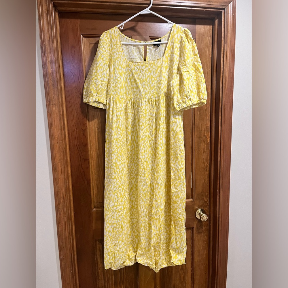 Who What Wear Dress - Size Medium